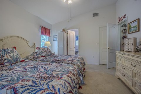 House in San Antonio, Florida 2 bedrooms, 110.09 sq.m. № 1873345 - photo 18