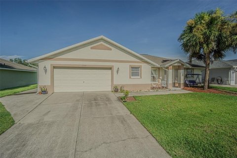 House in San Antonio, Florida 2 bedrooms, 110.09 sq.m. № 1873345 - photo 21
