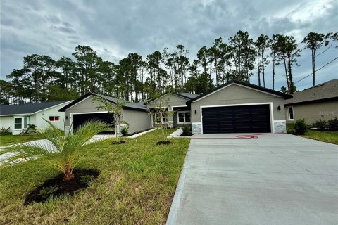Commercial property in Palm Coast, Florida 6 bedrooms, 243.59 sq.m. № 2236929 - photo 2