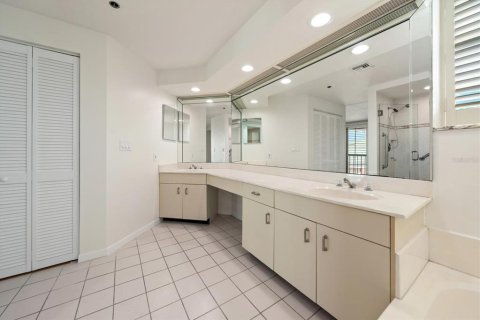 Condominio en venta en Tampa, Florida, 3 dormitorios, 212.1 m2 № 2218907 - foto 30