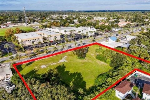 Propiedad comercial en venta en South Daytona, Florida № 2310541 - foto 2