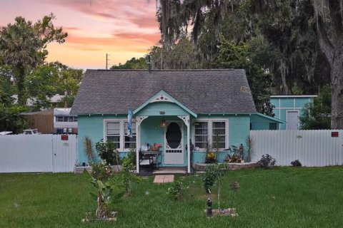 Casa en venta en Mount Dora, Florida, 2 dormitorios, 85.1 m2 № 1894957 - foto 1