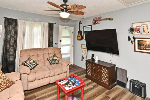 Casa en venta en Mount Dora, Florida, 2 dormitorios, 85.1 m2 № 1894957 - foto 7