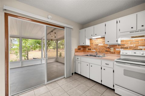 House in Ocala, Florida 2 bedrooms, 60.2 sq.m. № 1678980 - photo 8
