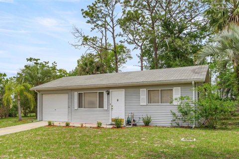 House in Ocala, Florida 2 bedrooms, 60.2 sq.m. № 1678980 - photo 3
