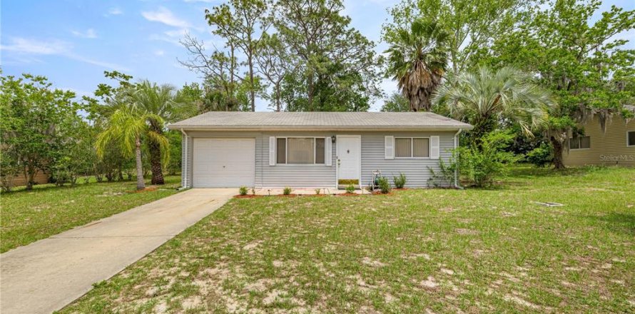 House in Ocala, Florida 2 bedrooms, 60.2 sq.m. № 1678980