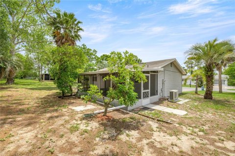 House in Ocala, Florida 2 bedrooms, 60.2 sq.m. № 1678980 - photo 19