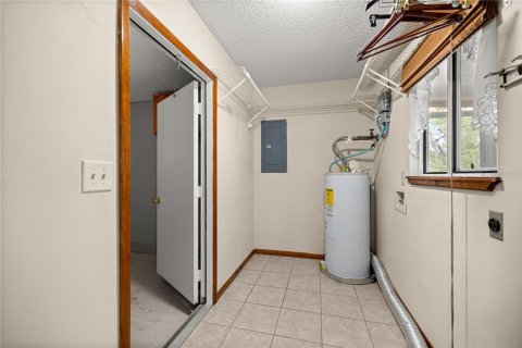 House in Ocala, Florida 2 bedrooms, 60.2 sq.m. № 1678980 - photo 15