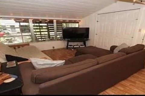 Villa ou maison à louer à Orlando, Floride: 2 chambres, 260.13 m2 № 2399411 - photo 9