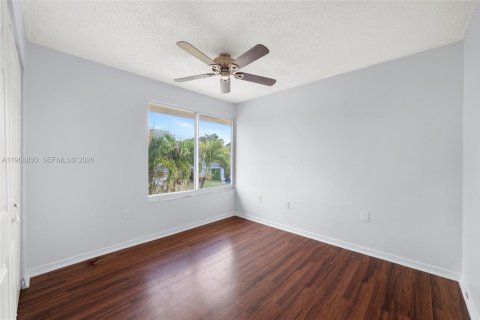 Купить виллу или дом в Лодерхилл, Флорида 5 спален, 267.28м2, № 2035927 - фото 11