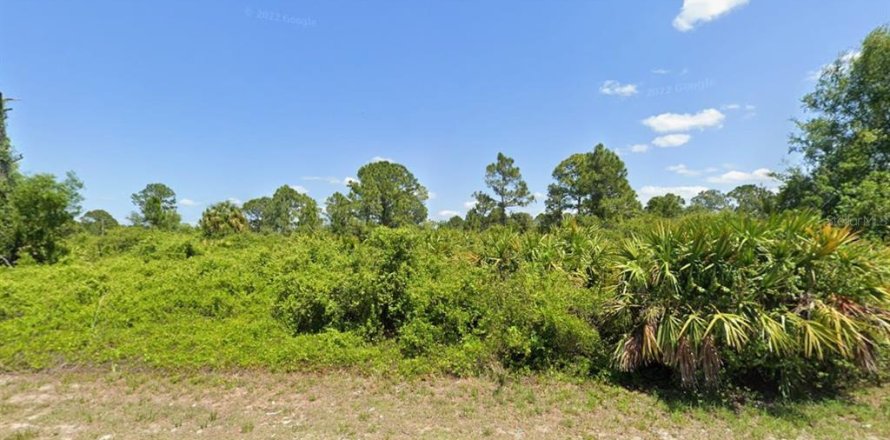 Land in Lehigh Acres, Florida № 2163958