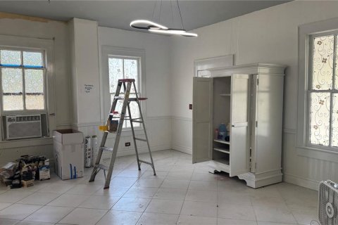 Villa ou maison à vendre à Bradenton, Floride: 5 chambres, 228.91 m2 № 1918626 - photo 8