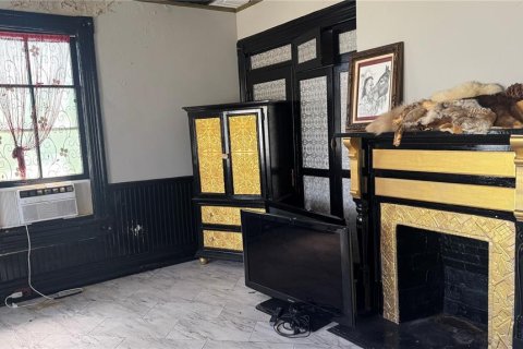 Villa ou maison à vendre à Bradenton, Floride: 5 chambres, 228.91 m2 № 1918626 - photo 4