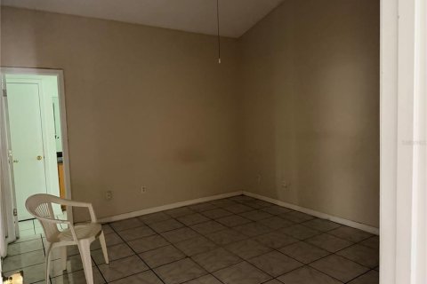 Villa ou maison à vendre à Kissimmee, Floride: 3 chambres, 113.9 m2 № 2321784 - photo 8