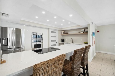 Condo in Daytona Beach, Florida, 2 bedrooms  № 1570417 - photo 9