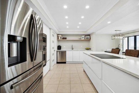 Condo in Daytona Beach, Florida, 2 bedrooms  № 1570417 - photo 8