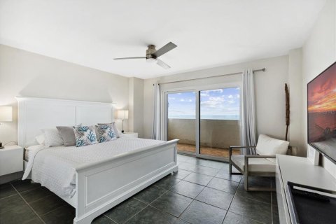 Condo in Daytona Beach, Florida, 2 bedrooms  № 1570417 - photo 19