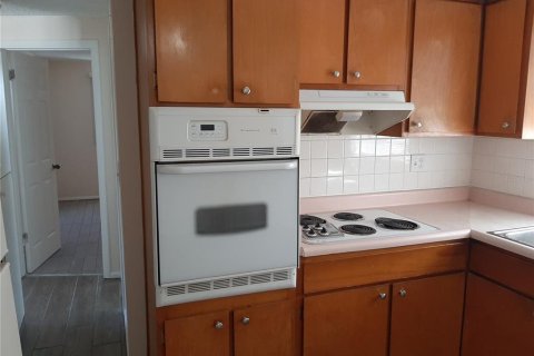 Casa en venta en New Port Richey, Florida, 2 dormitorios, 101.08 m2 № 2166525 - foto 25