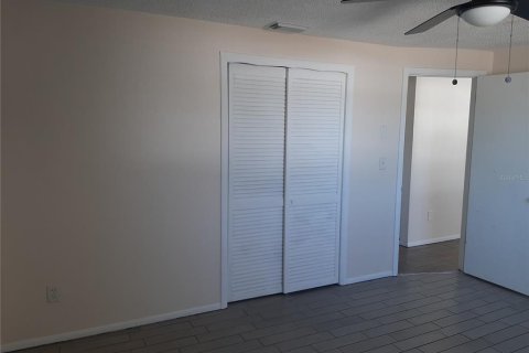 Casa en venta en New Port Richey, Florida, 2 dormitorios, 101.08 m2 № 2166525 - foto 12