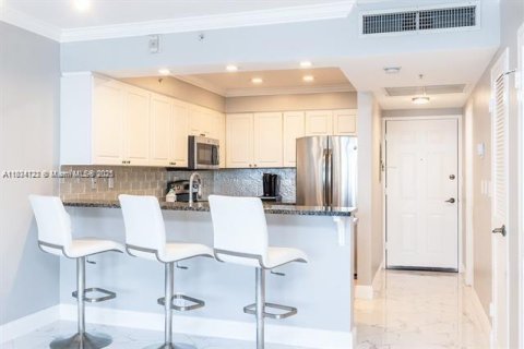 Condo in Hollywood, Florida  № 1813943 - photo 22