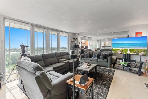 Condominio en venta en Miami, Florida, 2 dormitorios, 105.91 m2 № 2010605 - foto 8