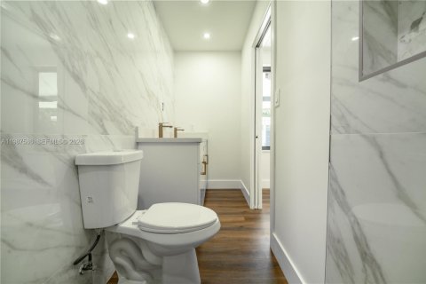 Купить виллу или дом в Майами, Флорида 3 спальни, 109.72м2, № 2049098 - фото 26