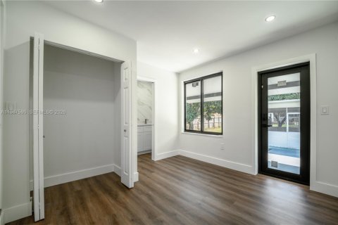 Купить виллу или дом в Майами, Флорида 3 спальни, 109.72м2, № 2049098 - фото 23