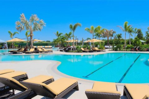 Casa en venta en Lakewood Ranch, Florida, 5 dormitorios, 242.01 m2 № 1737380 - foto 17