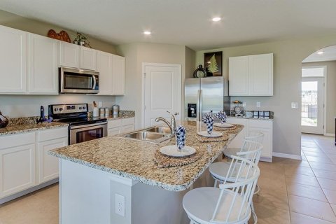 Casa en venta en Lakewood Ranch, Florida, 5 dormitorios, 242.01 m2 № 1737380 - foto 4
