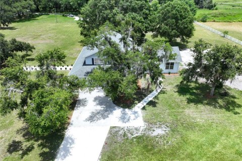 Casa en venta en Plant City, Florida, 5 dormitorios, 311.97 m2 № 1782186 - foto 4