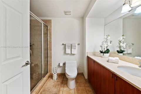 Купить таунхаус в Корал-Гейблс, Флорида 1 спальня, 105.07м2, № 1949135 - фото 28