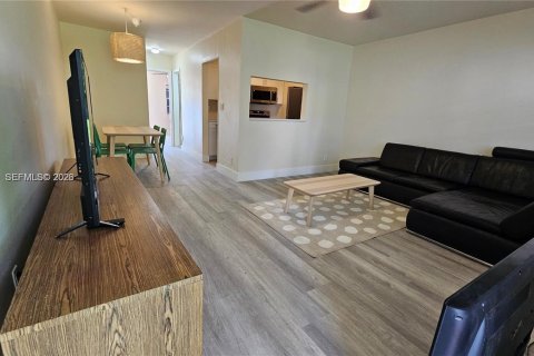 Copropriété à louer à Hollywood, Floride: 1 chambre, 59.46 m2 № 2268797 - photo 12