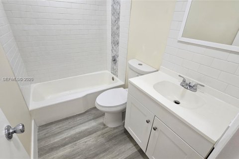 Copropriété à louer à Hollywood, Floride: 1 chambre, 59.46 m2 № 2268797 - photo 7
