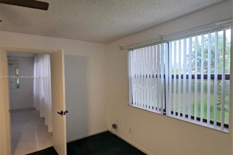 Condominio en venta en Sunrise, Florida, 2 dormitorios, 131.74 m2 № 1708191 - foto 13