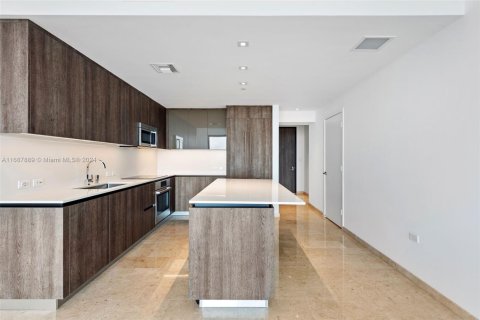 Copropriété à vendre à Miami, Floride: 1 chambre, 82.03 m2 № 1700028 - photo 4
