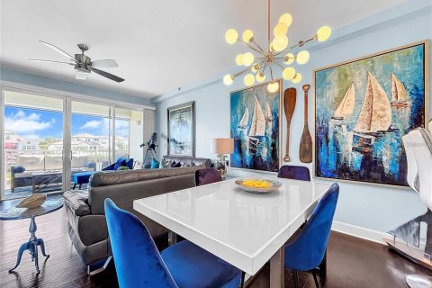 Купить таунхаус в Раскин, Флорида 5 комнат, 116.87м2, № 1654331 - фото 7