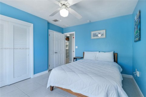 Casa en venta en Marathon, Florida, 4 dormitorios, 162.02 m2 № 1975972 - foto 13