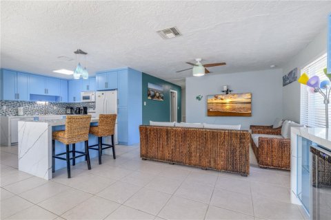 Casa en venta en Marathon, Florida, 4 dormitorios, 162.02 m2 № 1975972 - foto 23