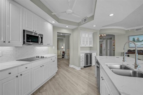 Купить кондоминиум в Оспри, Флорида 11 комнат, 258.08м2, № 1839860 - фото 11