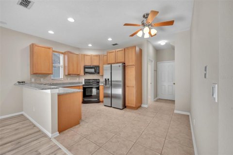 Casa en alquiler en Oviedo, Florida, 4 dormitorios, 215.53 m2 № 1849364 - foto 11
