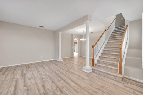 Casa en alquiler en Oviedo, Florida, 4 dormitorios, 215.53 m2 № 1849364 - foto 3