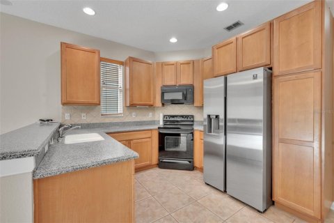 Casa en alquiler en Oviedo, Florida, 4 dormitorios, 215.53 m2 № 1849364 - foto 13