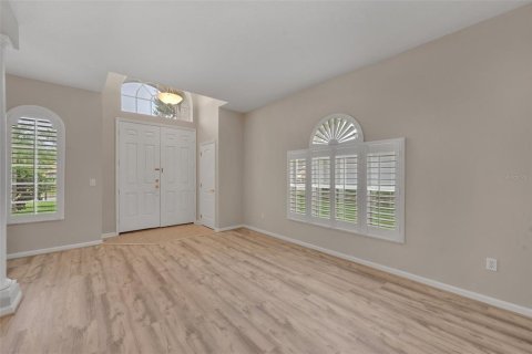 Casa en alquiler en Oviedo, Florida, 4 dormitorios, 215.53 m2 № 1849364 - foto 5