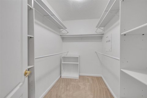 Casa en alquiler en Oviedo, Florida, 4 dormitorios, 215.53 m2 № 1849364 - foto 18