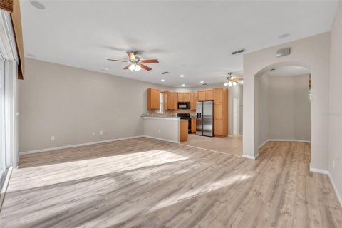 Casa en alquiler en Oviedo, Florida, 4 dormitorios, 215.53 m2 № 1849364 - foto 8