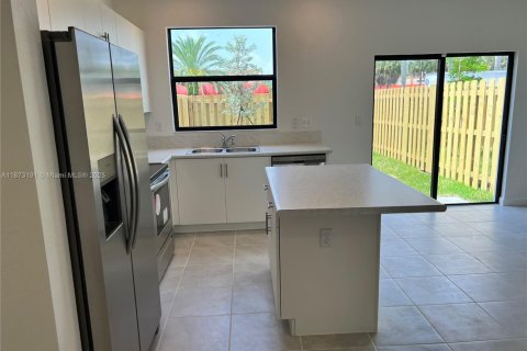 Condo in Homestead, Florida, 3 bedrooms  № 1898253 - photo 18