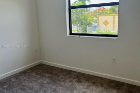 Condo in Homestead, Florida, 3 bedrooms  № 1898253 - photo 25