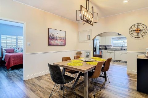 Villa ou maison à louer à Tampa, Floride: 3 chambres, 126.63 m2 № 2202040 - photo 15