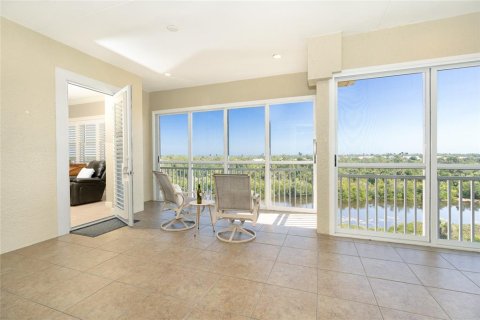 Condo in Englewood, Florida, 4 bedrooms  № 2149231 - photo 22