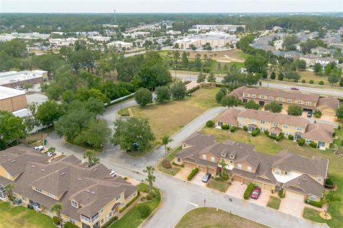 Townhouse in DeLand, Florida 3 bedrooms, 207.64 sq.m. № 1736947 - photo 28